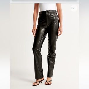 Curve Love Vegan Leather 90s Straight Pant